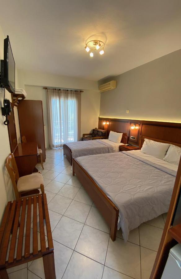 Paradosi Rooms Igoumenitsa Exterior photo